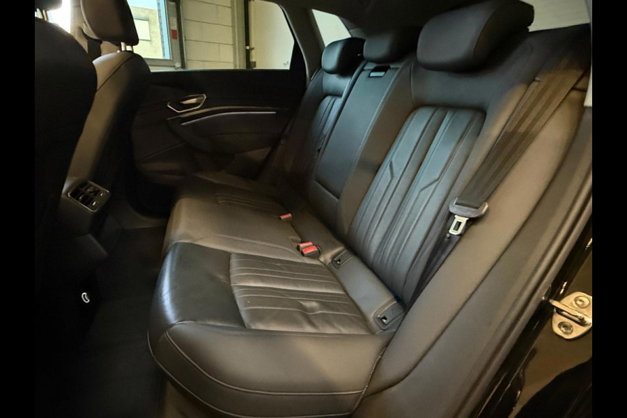 Audi e-tron 50 quattro Launch edition Plus 71 kWh Pano Trekhaak