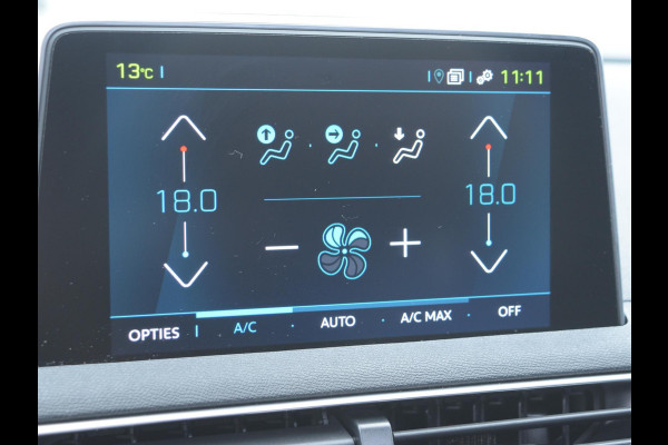 Peugeot 3008 1.6 HYbrid4 300 Première Pack Avantage SCHUIF- KANTELDAK | LEREN BEKLEDING | ACHTERUITRIJCAMERA MET SENSOREN | E.C.C. |