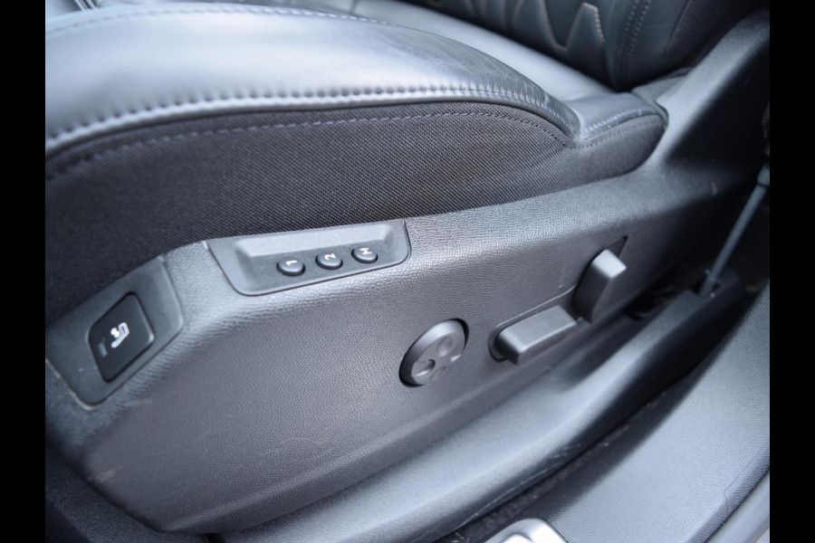 Peugeot 3008 1.6 HYbrid4 300 Première Pack Avantage SCHUIF- KANTELDAK | LEREN BEKLEDING | ACHTERUITRIJCAMERA MET SENSOREN | E.C.C. |