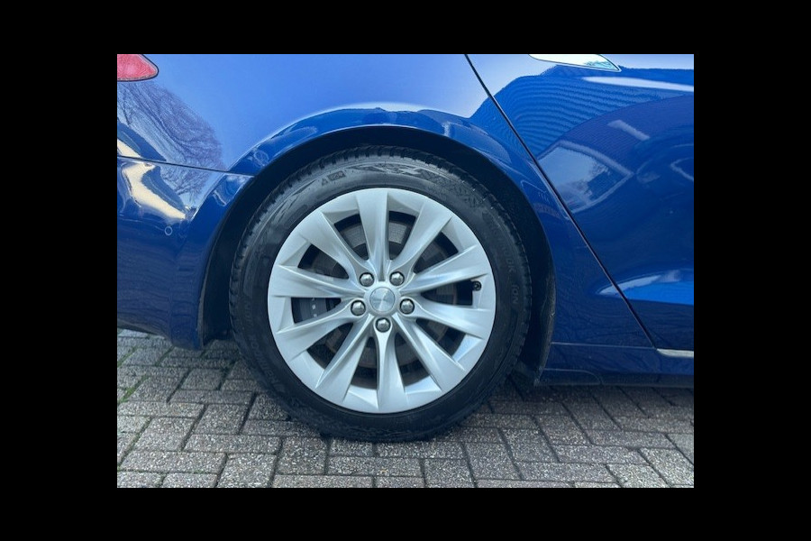 Tesla Model S 75D Base SOH 86% - 1e eigenaar - Panorama dak