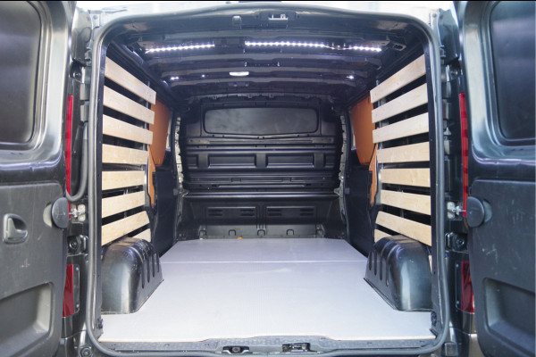 Renault Trafic 2.0 dCi T30 L2 Luxe 150PK AUT. LED, 2X SCHUIFDEUR, TREKHAAK, CLIMA, CAMERA, CRUISE, NAVI, NL AUTO, NAP