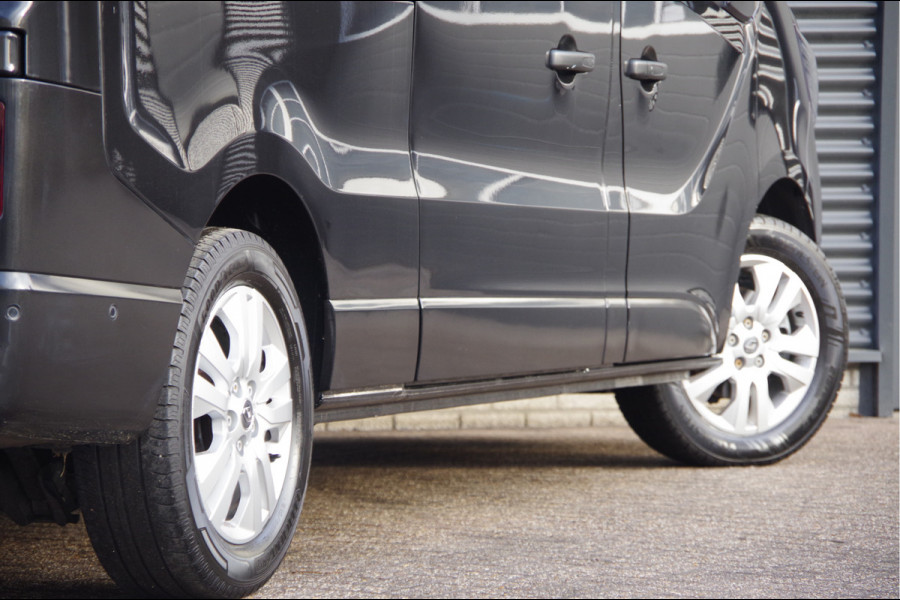 Renault Trafic 2.0 dCi T30 L2 Luxe 150PK AUT. LED, 2X SCHUIFDEUR, TREKHAAK, CLIMA, CAMERA, CRUISE, NAVI, NL AUTO, NAP