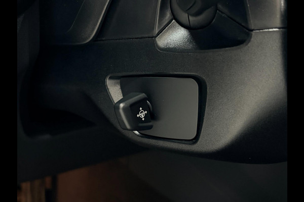 BMW 5 Serie Touring 520i Business Edition Plus M-pakket Hud Navi DAB Carplay Trekhaak Stoelverw. Memory Virtual Matrix ACC