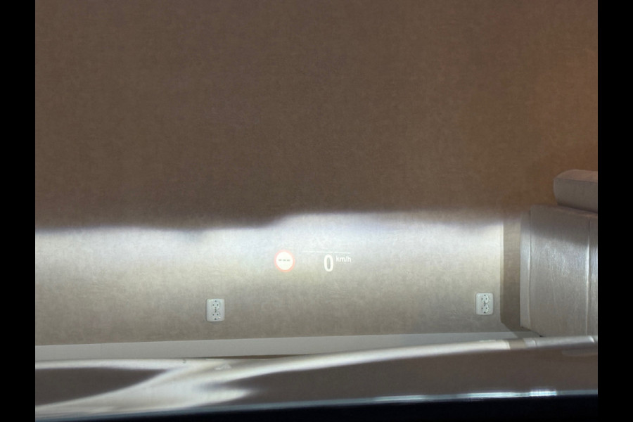 BMW 5 Serie Touring 520i Business Edition Plus M-pakket Hud Navi DAB Carplay Trekhaak Stoelverw. Memory Virtual Matrix ACC