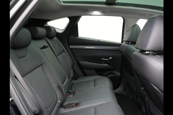 Hyundai Tucson 1.6 T-GDI Premium Sky 4WD Plug In Hybrid 265pk Dealer O.H. PHEV | Panodak | Adaptive Cruise | Camera | Krell Audio | Lederen Sportstoelen Memory & Ventilatie | Stoelen & Stuur Verwarmd | Keyless | Blis | Navigatie | DAB |