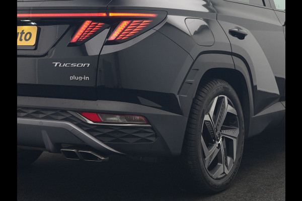 Hyundai Tucson 1.6 T-GDI Premium Sky 4WD Plug In Hybrid 265pk Dealer O.H. PHEV | Panodak | Adaptive Cruise | Camera | Krell Audio | Lederen Sportstoelen Memory & Ventilatie | Stoelen & Stuur Verwarmd | Keyless | Blis | Navigatie | DAB |