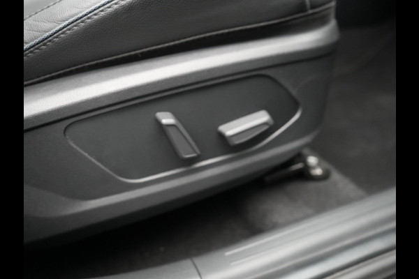 Hyundai Tucson 1.6 T-GDI Premium Sky 4WD Plug In Hybrid 265pk Dealer O.H. PHEV | Panodak | Adaptive Cruise | Camera | Krell Audio | Lederen Sportstoelen Memory & Ventilatie | Stoelen & Stuur Verwarmd | Keyless | Blis | Navigatie | DAB |