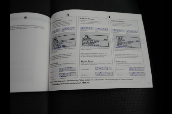 Hyundai Tucson 1.6 T-GDI Premium Sky 4WD Plug In Hybrid 265pk Dealer O.H. PHEV | Panodak | Adaptive Cruise | Camera | Krell Audio | Lederen Sportstoelen Memory & Ventilatie | Stoelen & Stuur Verwarmd | Keyless | Blis | Navigatie | DAB |