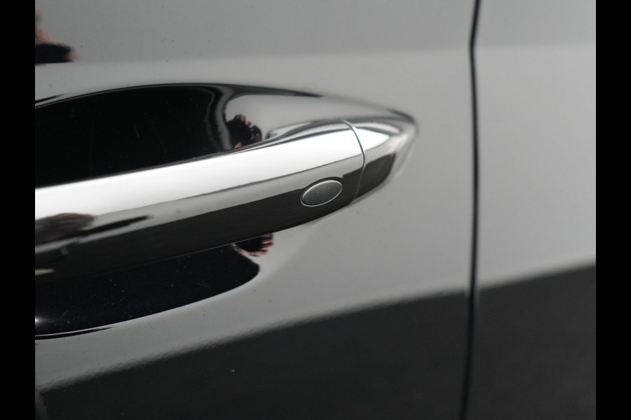 Hyundai Tucson 1.6 T-GDI Premium Sky 4WD Plug In Hybrid 265pk Dealer O.H. PHEV | Panodak | Adaptive Cruise | Camera | Krell Audio | Lederen Sportstoelen Memory & Ventilatie | Stoelen & Stuur Verwarmd | Keyless | Blis | Navigatie | DAB |