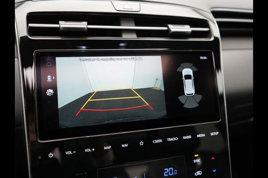 Hyundai Tucson 1.6 T-GDI Premium Sky 4WD Plug In Hybrid 265pk Dealer O.H. PHEV | Panodak | Adaptive Cruise | Camera | Krell Audio | Lederen Sportstoelen Memory & Ventilatie | Stoelen & Stuur Verwarmd | Keyless | Blis | Navigatie | DAB |