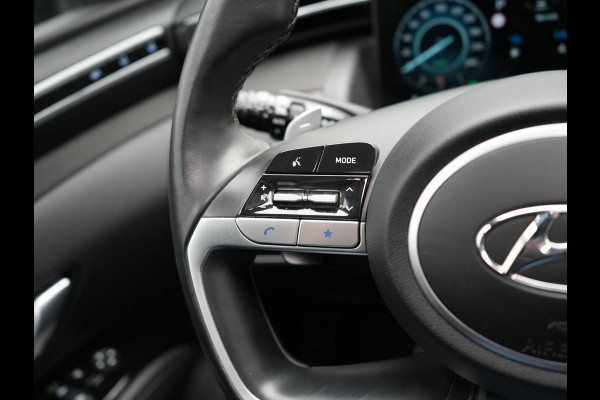Hyundai Tucson 1.6 T-GDI Premium Sky 4WD Plug In Hybrid 265pk Dealer O.H. PHEV | Panodak | Adaptive Cruise | Camera | Krell Audio | Lederen Sportstoelen Memory & Ventilatie | Stoelen & Stuur Verwarmd | Keyless | Blis | Navigatie | DAB |
