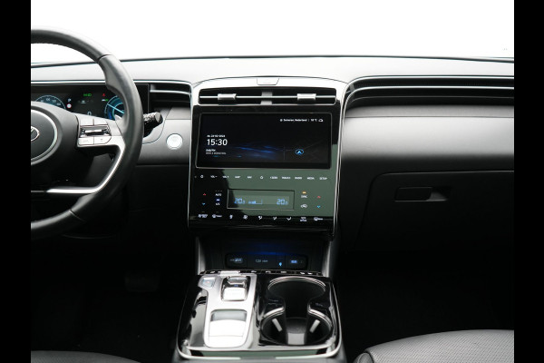 Hyundai Tucson 1.6 T-GDI Premium Sky 4WD Plug In Hybrid 265pk Dealer O.H. PHEV | Panodak | Adaptive Cruise | Camera | Krell Audio | Lederen Sportstoelen Memory & Ventilatie | Stoelen & Stuur Verwarmd | Keyless | Blis | Navigatie | DAB |