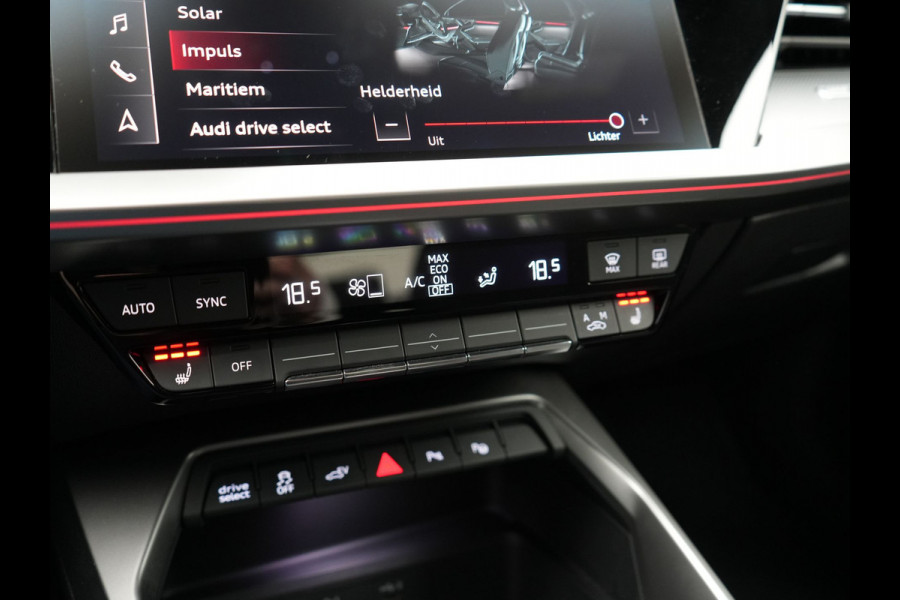 Audi A3 Sportback 40 TFSI e Advanced edition Plug In Hybrid 204pk Dealer O.H. PHEV | Camera | Keyless | Sportstoelen Verwarmd | Sfeerverlichting | Apple Carplay | LED Koplampen | Virtual | Navigatie | DAB |