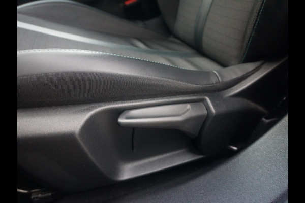 Peugeot 2008 1.2 PureTech Allure Pack All seasonbanden