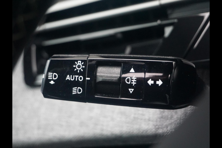 Peugeot 5008 1.2 Hybrid 145 GT Panoramadak