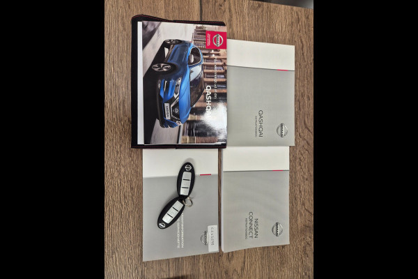 Nissan QASHQAI 1.3 DIG-T Tekna Automaat DCT-7 Pano, Leder, Memory