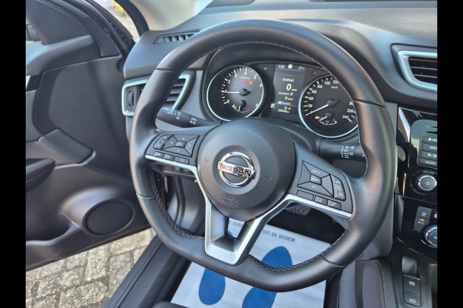 Nissan QASHQAI 1.3 DIG-T N-Connecta DCT-7 Pano, Navi, Camera,