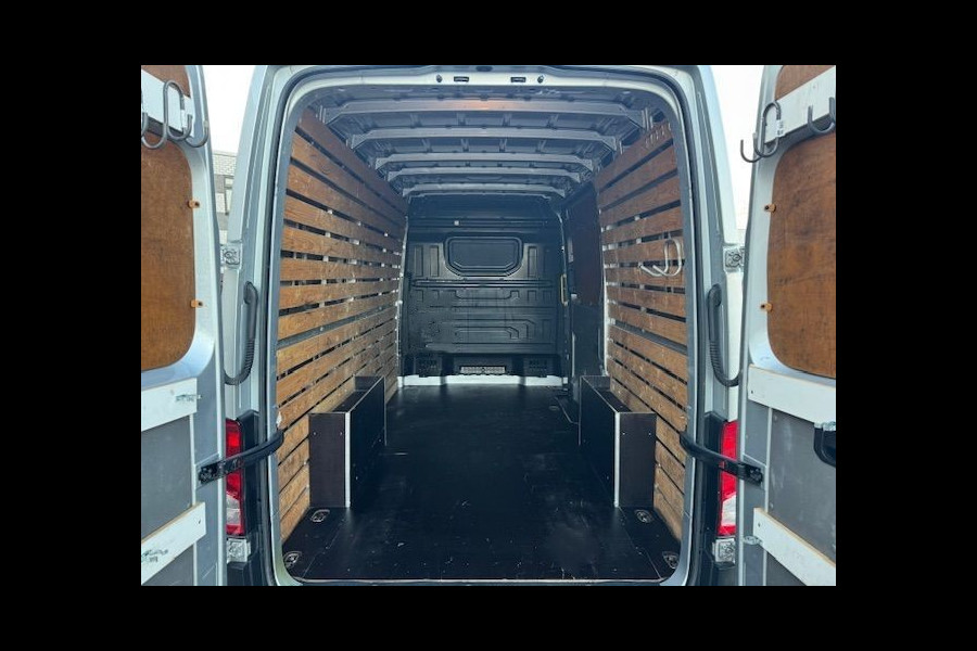 Volkswagen Crafter 35 2.0 TDI 140pk Lang Hoog Highline Airco,Cruisecontrol,Navigatie,Camera