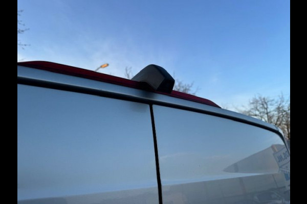 Volkswagen Crafter 35 2.0 TDI 140pk Lang Hoog Highline Airco,Cruisecontrol,Navigatie,Camera