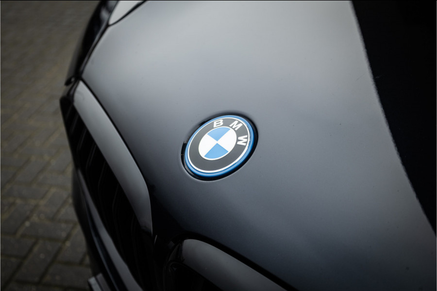 BMW X5 xDrive45e High Executive - M Sport | Panorama | Laser | Luchtvering | Swarovski | 360 Camera