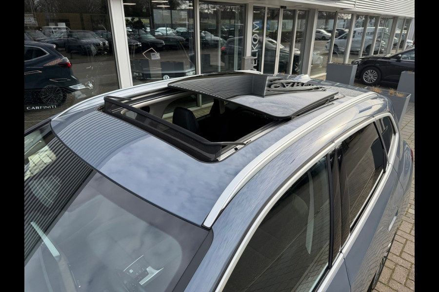 BMW 2 Serie Active Tourer 225e xDrive 245 Pk / Navi / Panoramadak / Climate / Cruise / Camera / Harman Kardon / Voll Leder.