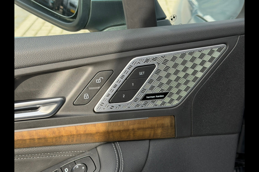 BMW 2 Serie Active Tourer 225e xDrive 245 Pk / Navi / Panoramadak / Climate / Cruise / Camera / Harman Kardon / Voll Leder.