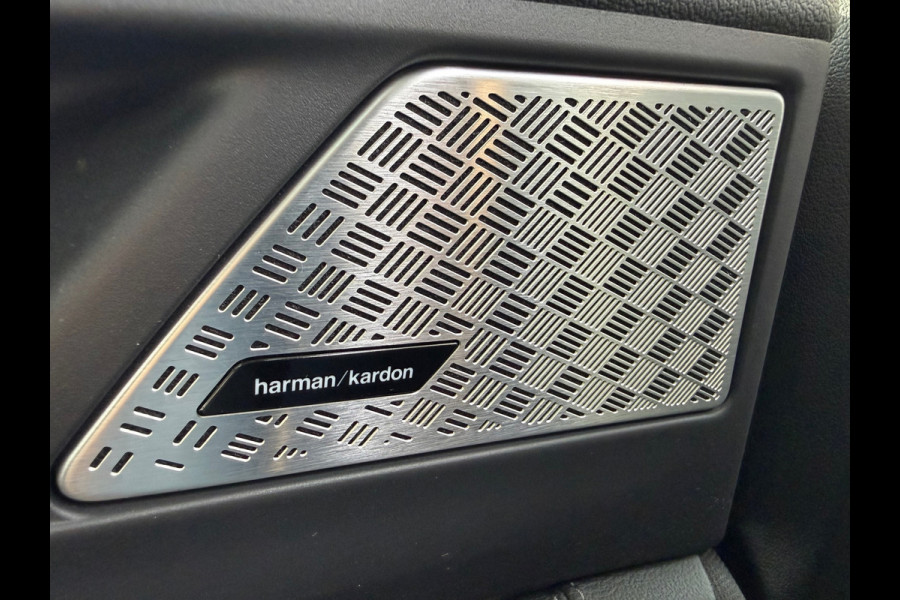 BMW 2 Serie Active Tourer 225e xDrive 245 Pk / Navi / Panoramadak / Climate / Cruise / Camera / Harman Kardon / Voll Leder.