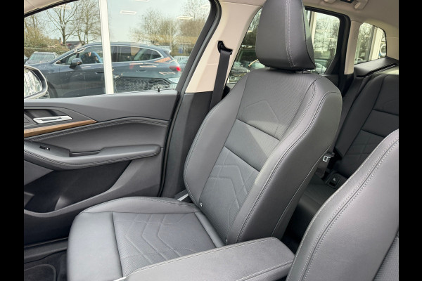 BMW 2 Serie Active Tourer 225e xDrive 245 Pk / Navi / Panoramadak / Climate / Cruise / Camera / Harman Kardon / Voll Leder.