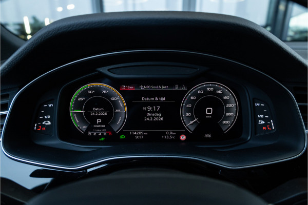 Audi Q7 55 TFSI e quattro Pro Line S - S Line | Panorama | Luchtvering | Keyless | Camera