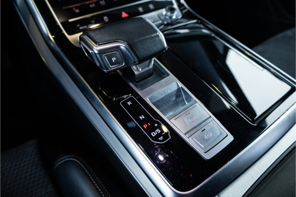 Audi Q7 55 TFSI e quattro Pro Line S - S Line | Panorama | Luchtvering | Keyless | Camera