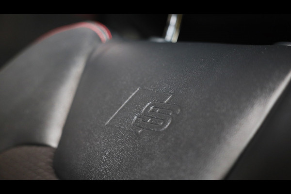 Audi Q5 55 TFSI e Quattro SQ5 Look / Massage / 360 Camera / B & O / Lane Assist / Virtual Cockpit / Open Pano / Led / 22 Inch