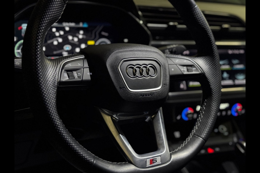 Audi Q3 45 TFSI e 3X S-LINE | LED | TREKHAAK | HYBRIDE