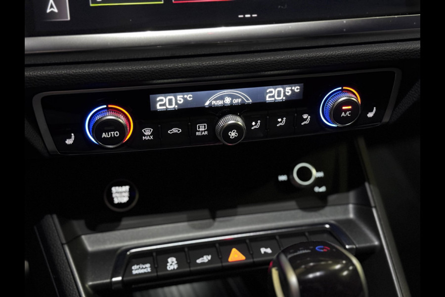 Audi Q3 45 TFSI e 3X S-LINE | LED | TREKHAAK | HYBRIDE