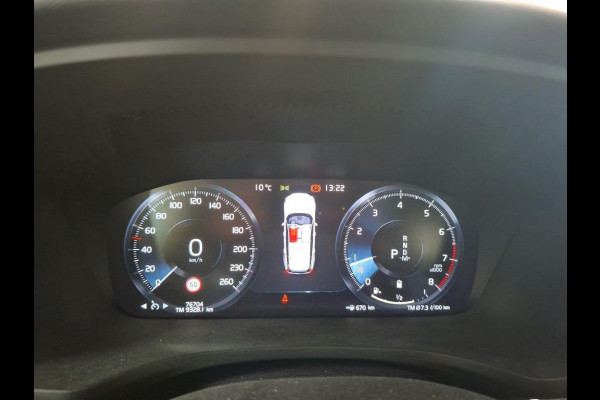 Volvo V60 2.0 B3 Momentum Advantage NL-AUTO | NAVI | LEDER