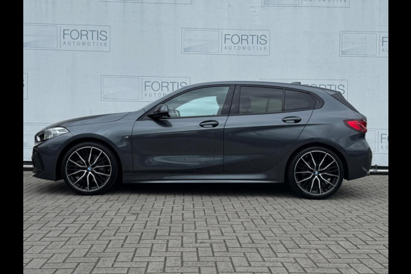 BMW 1-serie 118i High Executive M-PAKKET | NAVI | PDC | STOELVERWARMING | DEALDER ONDERH |