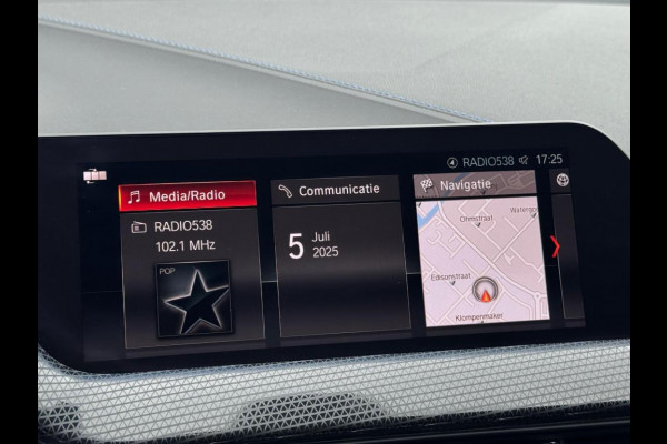 BMW 1-serie 118i High Executive M-PAKKET | NAVI | PDC | STOELVERWARMING | DEALDER ONDERH |