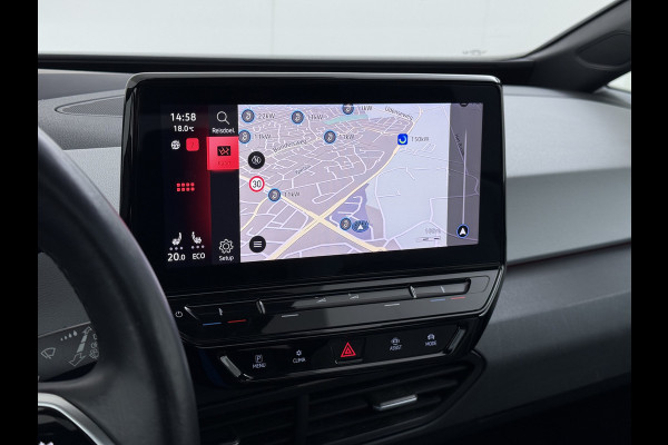 Volkswagen ID.3 First Max 62kWh SOH 91% Ergo Active Elek.Stoelen Panoramadak Adap.Cruise Camera Navi Ecc Keyless Advanced Head-Up Matrix-Led Lmv 20" Stuur+Stoelverwarming Led-a-licht dynamisch Apple Carplay/Android Auto Dodehoek detector Dealeronderhouden 1e Eigenaar Origineel Nederlandse Auto
