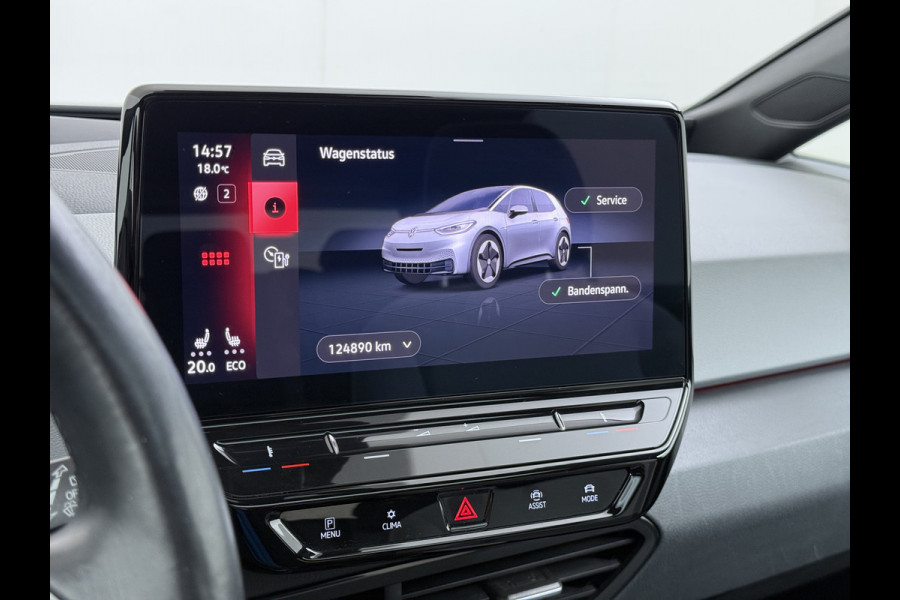 Volkswagen ID.3 First Max 62kWh SOH 91% Ergo Active Elek.Stoelen Panoramadak Adap.Cruise Camera Navi Ecc Keyless Advanced Head-Up Matrix-Led Lmv 20" Stuur+Stoelverwarming Led-a-licht dynamisch Apple Carplay/Android Auto Dodehoek detector Dealeronderhouden 1e Eigenaar Origineel Nederlandse Auto