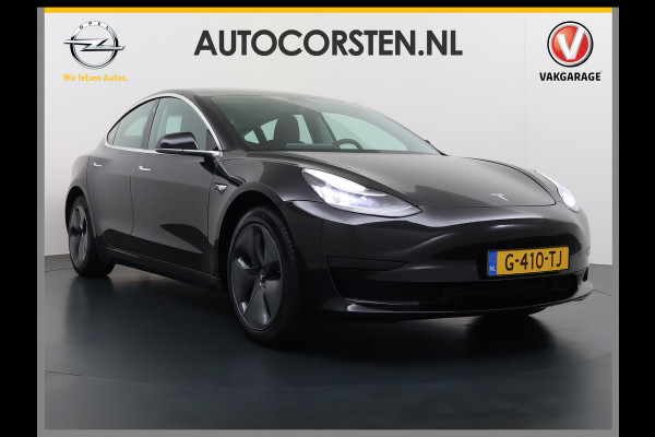 Tesla Model 3 RWD SR plus 325PK Trekhaak Lmv 18" AutoPilot Leder Panoramadak Adaptive-Cruise Camera's Elektr.-Stuur+Stoelen+Spiegels+Geheugen+ Navi LED DAB Keyless One-Pedal-Drive SOH 82% 1.000Kg Trekgewicht 1e Eigenaar Origineel Nederlandse Auto Fabrieksgarantie op Accu en Motor tot 10-12-2027/160.000km