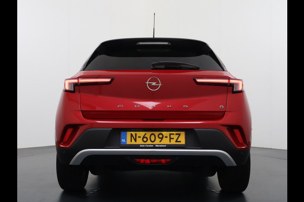 Opel Mokka-e 50kWh SOH 92% 3-Fase Laden Warmtepomp Navi Ecc 360°Camera Apple Carplay Android Auto Pdc Elegance DAB Led Lmv 17" Regen-Lichtsensor Isofix Privacy Glas Keyless Origineel Nederlandse Auto