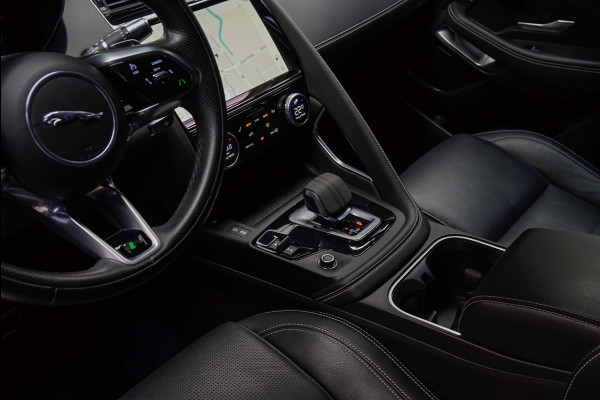 Jaguar E-Pace 1.5 P160 R-Dynamic SE Leer ACC 360° Meridian Navi Keyless Entry & Go Elektr. bedienbare achterklep Memory seats Climate PDC Zwarte alcantara hemelbekleding LM velgen BTW auto