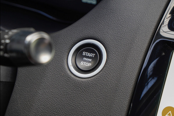 Jaguar E-Pace 1.5 P160 R-Dynamic SE Leer ACC 360° Meridian Navi Keyless Entry & Go Elektr. bedienbare achterklep Memory seats Climate PDC Zwarte alcantara hemelbekleding LM velgen BTW auto