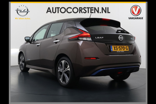 Nissan Leaf Tekna 40kWh Leer Bose®-Hifi Apple Carplay Android Auto Adap.Cruise 360°Camera Navi Ecc Stoel+Stuurverwarming Keyless DAB Dodehoek detector Rijstrooksensor Uitparkeer waarschuwing Verkeersbord detectie Bluetooth Privacy Glas Lmv 17" SOH 87.93% Origineel Nederlandse Auto