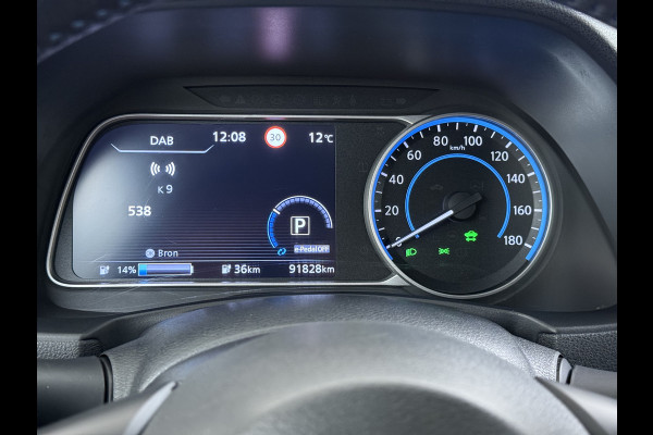 Nissan Leaf Tekna 40kWh Leer Bose®-Hifi Apple Carplay Android Auto Adap.Cruise 360°Camera Navi Ecc Stoel+Stuurverwarming Keyless DAB Dodehoek detector Rijstrooksensor Uitparkeer waarschuwing Verkeersbord detectie Bluetooth Privacy Glas Lmv 17" SOH 87.93% Origineel Nederlandse Auto