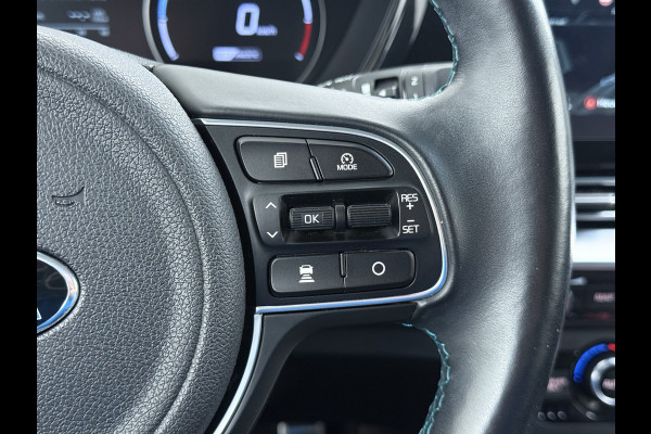 Kia e-Niro ExecutiveLine 64kWh SOH 100% Warmtepomp Leder Elek.Stoel+Memory JBL®-Audio Pdc Navi Ecc Camera Apple Carplay Android Auto Stoelverwarming+Koeling Stuurverwarming Lmv Privacy Glas DAB Vess Lane Assist Blind Spot 100% Dealeronderhouden