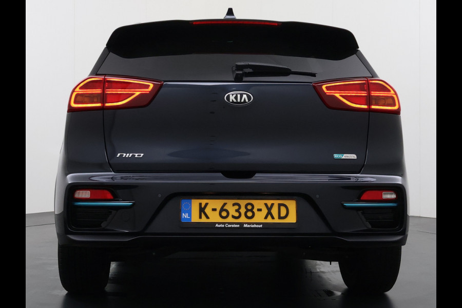 Kia e-Niro ExecutiveLine 64kWh SOH 100% Warmtepomp Leder Elek.Stoel+Memory JBL®-Audio Pdc Navi Ecc Camera Apple Carplay Android Auto Stoelverwarming+Koeling Stuurverwarming Lmv Privacy Glas DAB Vess Lane Assist Blind Spot 100% Dealeronderhouden