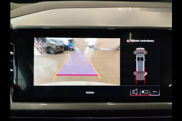 Audi Q4 e-tron Aut. 35 S-Line Competition | Panorama | Virtual | Camera | LED | Full