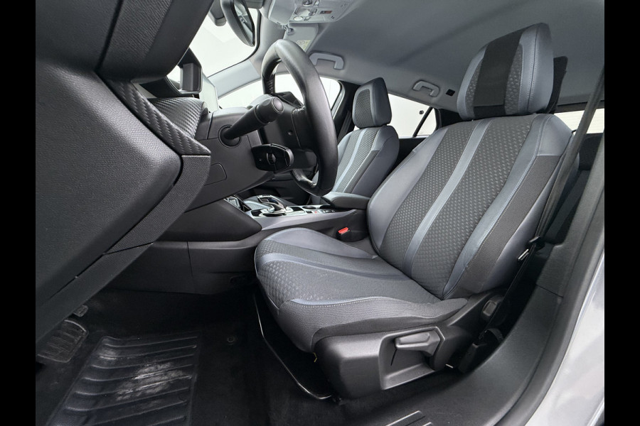Peugeot e-2008 EV Allure Première 50kWh SOH 89% Navi* 360°Camera Ecc Apple Carplay Android Auto Cruise Control Stoelverwarming Pdc DAB+ Privacy Glas Lmv Led Keyless Complete EV