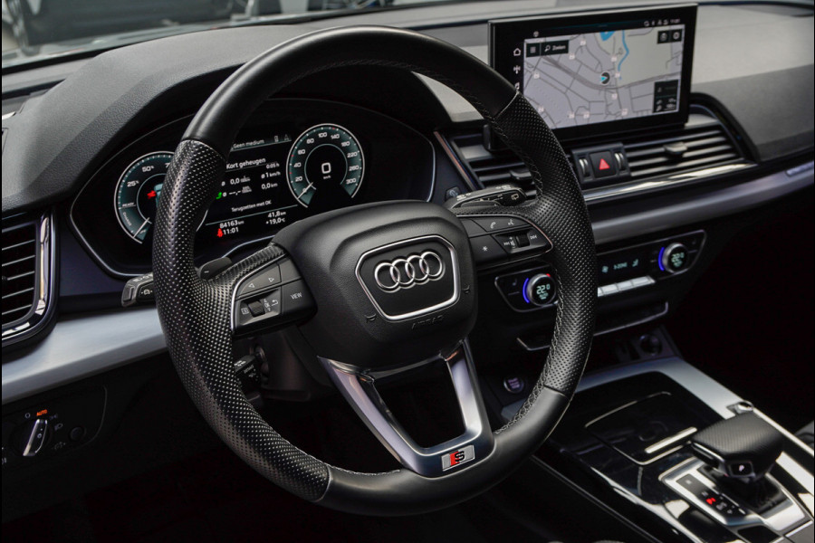 Audi Q5 55 TFSI e PlugIn S-Line Panodak Virtual Leer B&O PDC Navi Elektra. achterklep Leer Climate voor en achter 360° Zwarte binnenhemel Camera 20” LM velgen BTW auto