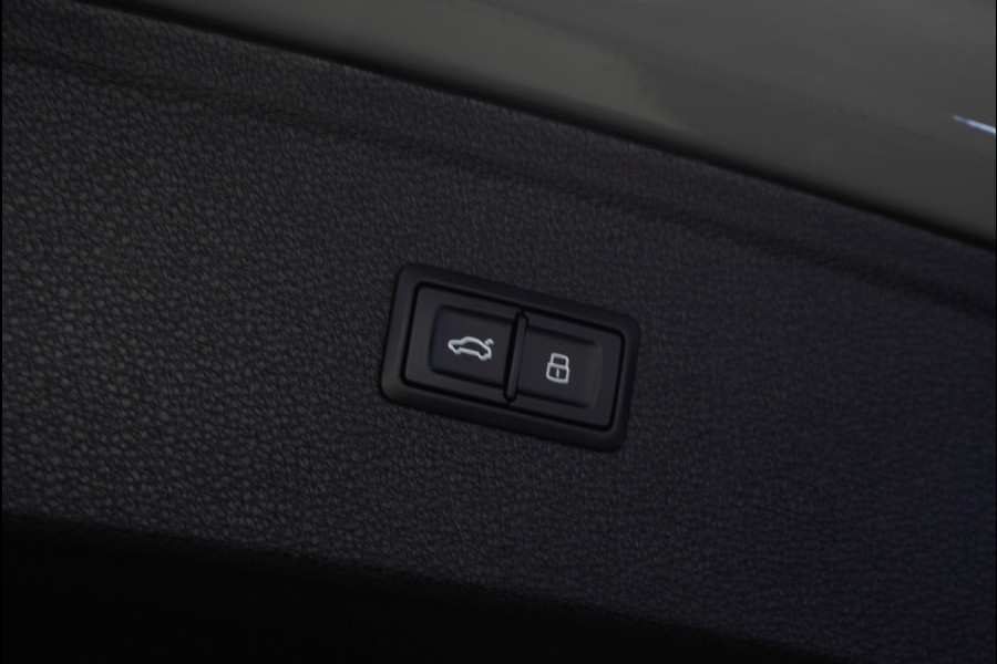 Audi Q5 55 TFSI e PlugIn S-Line Panodak Virtual Leer B&O PDC Navi Elektra. achterklep Leer Climate voor en achter 360° Zwarte binnenhemel Camera 20” LM velgen BTW auto